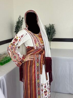 Embroidered Palestinian Thobe